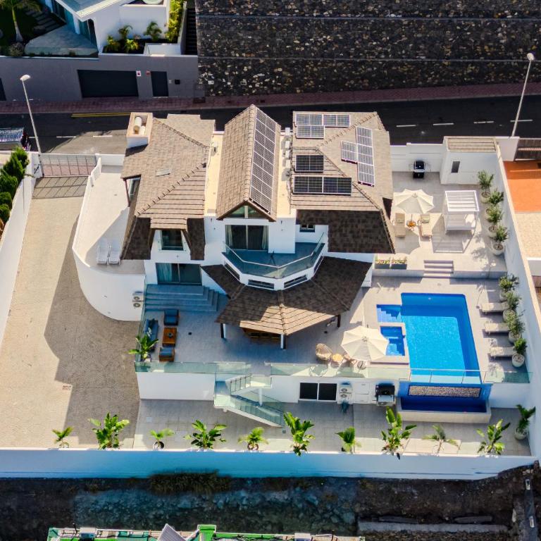 Casa Roque del Mar Private Villa with Heated Saltwater Pool, Jacuzzi & Ocean Views - Villa - 57