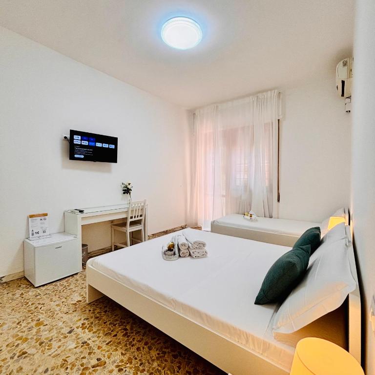 Residenza degli Acquedotti - Camera Matrimoniale/Doppia con Letti Singoli - 6