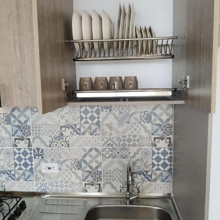Apto amoblado con aire, piscina y parqueadero en Valledupar - Two-Bedroom Apartment - 7