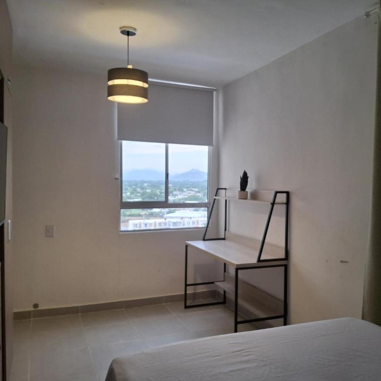 Apto amoblado con aire, piscina y parqueadero en Valledupar - Two-Bedroom Apartment - 24