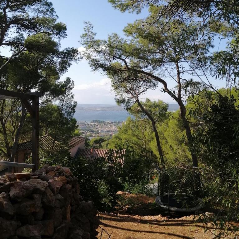 Aqui siem ben - Two-Bedroom Apartment - 12
