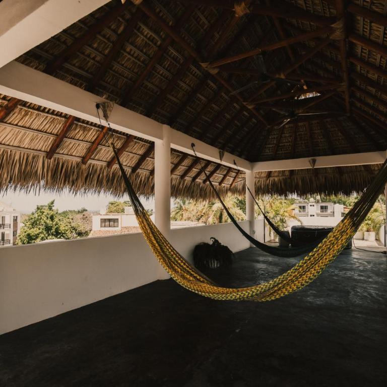 House with private pool, walking distance to beaches & restaurants - Casa de 4 dormitorios - 30