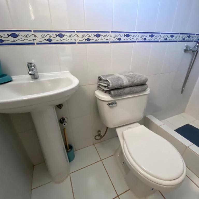 Travel House - Triple Room with Private Bathroom - 6