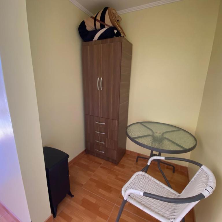 Travel House - Triple Room with Private Bathroom - 4