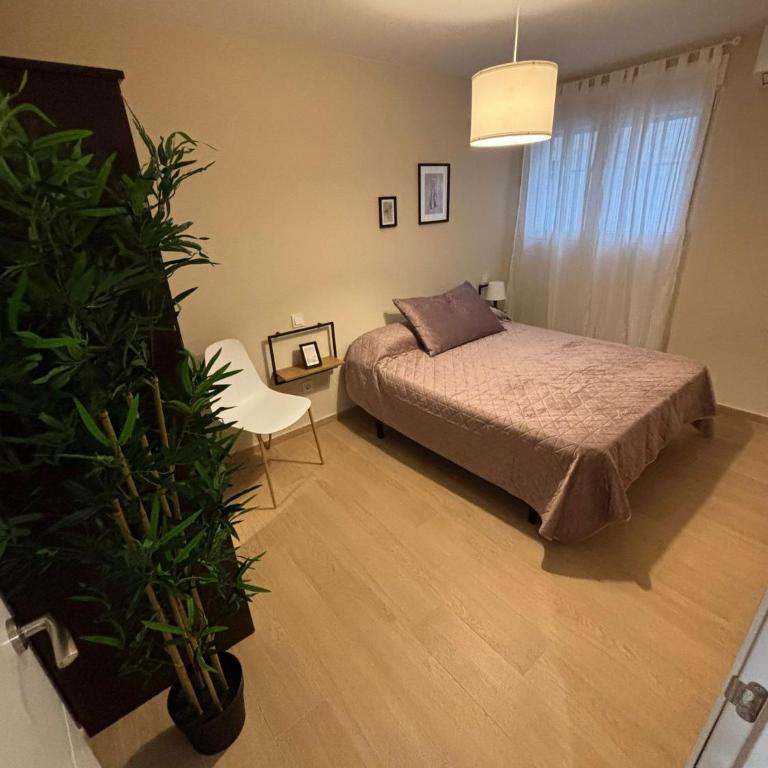 Puente de Piedra - Two-Bedroom Apartment - 1