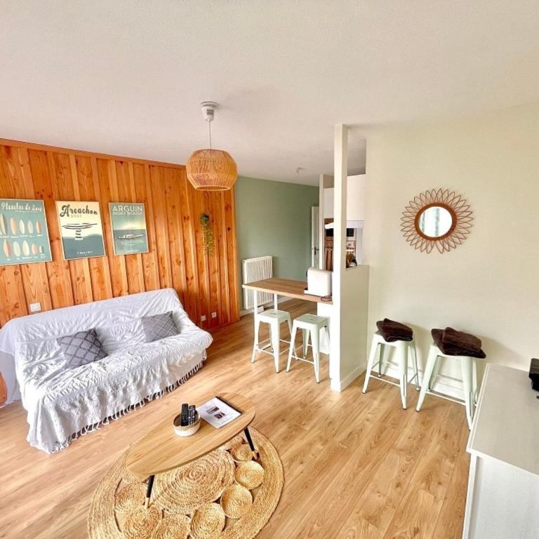 Joli studio, bassin d'Arcachon, parking privé, balcon - Apartamento de 1 dormitorio - 1