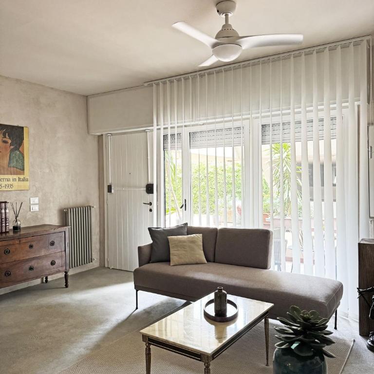 La Bauhaus - Appartamento con 2 Camere da Letto e Terrazza - 8