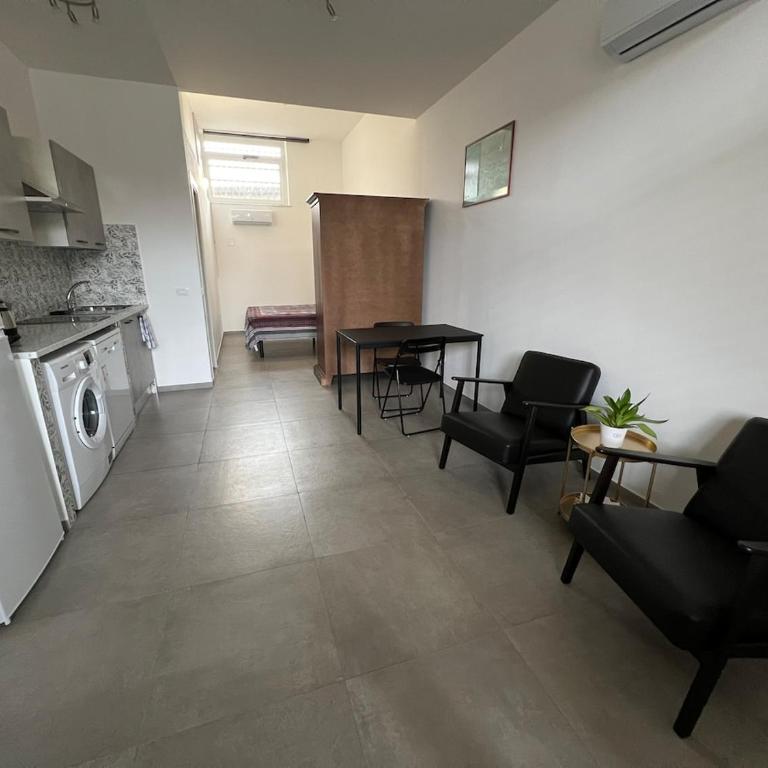 Mini loft Orchidea-Stazione La Spezia Migliarina - One-Bedroom Apartment - 3