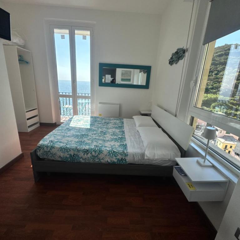Sollevante Guest House - Camera Matrimoniale con Vista Mare - 1
