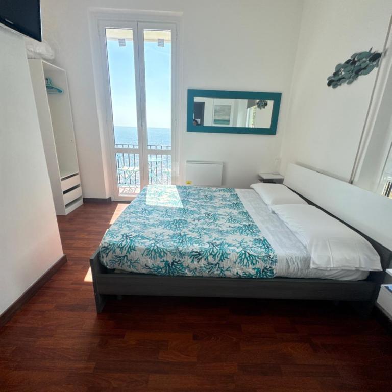Sollevante Guest House - Camera Matrimoniale con Vista Mare - 51