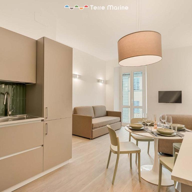 The Suite Cavour, TerreMarine - Appartamento con 1 Camera da Letto e Balcone - 2