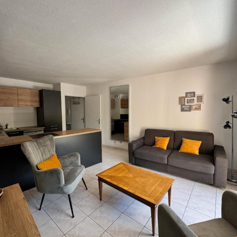 Charmant 2pcs - parking - piscine - Appartement 1 Chambre - 1