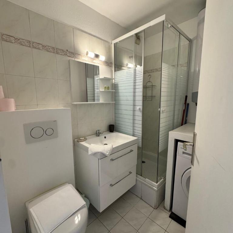 Charmant 2pcs - parking - piscine - Appartement 1 Chambre - 9