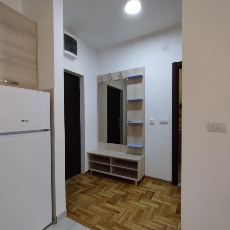 Becici Akacia Apartments - One-Bedroom Apartment - 1