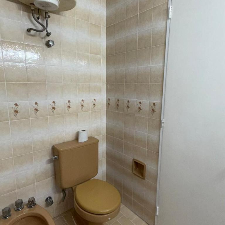 Depto en zona shopping y puente - Apartamento de 3 dormitorios - 16