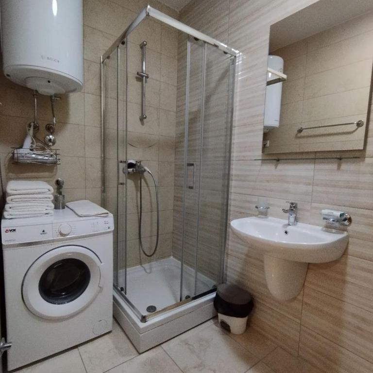 Becici Akacia Apartments - One-Bedroom Apartment - 5