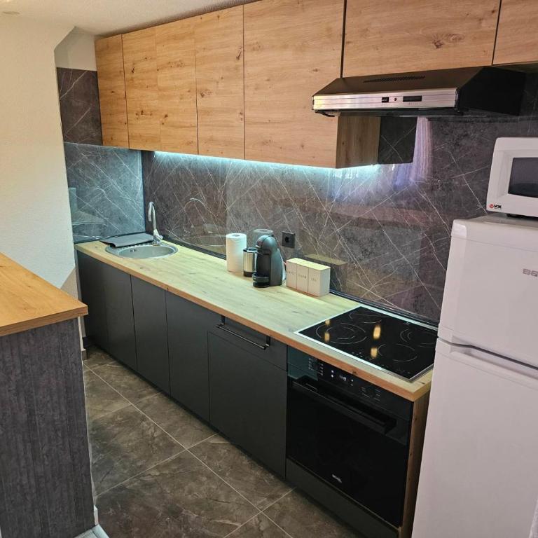 ROYAL AMBIENCE Sarajevo - Two-Bedroom Apartment - 35