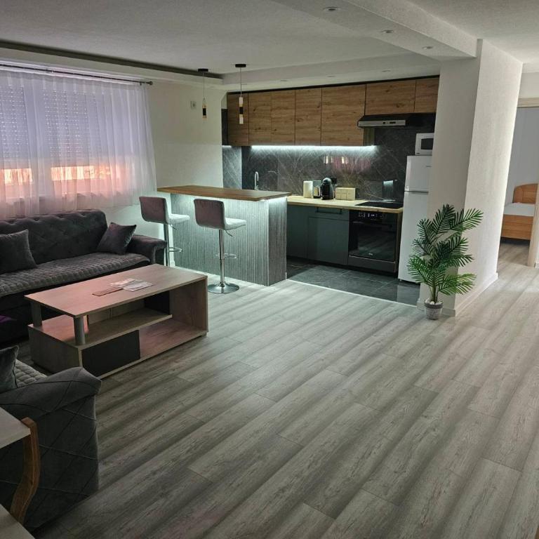 ROYAL AMBIENCE Sarajevo - Two-Bedroom Apartment - 1