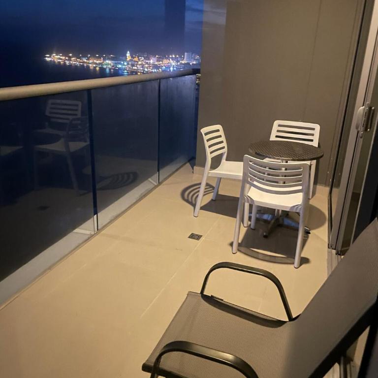 Beachfront condo in Morros City Building - Apartamento de 1 dormitorio - 6