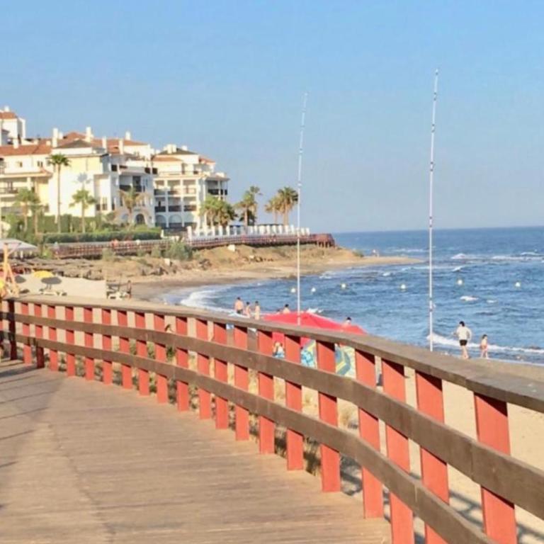 MI CAPRICHO 12 - Luxury Beachfront Apartment- Costa del Sol - Three-Bedroom Apartment - 8