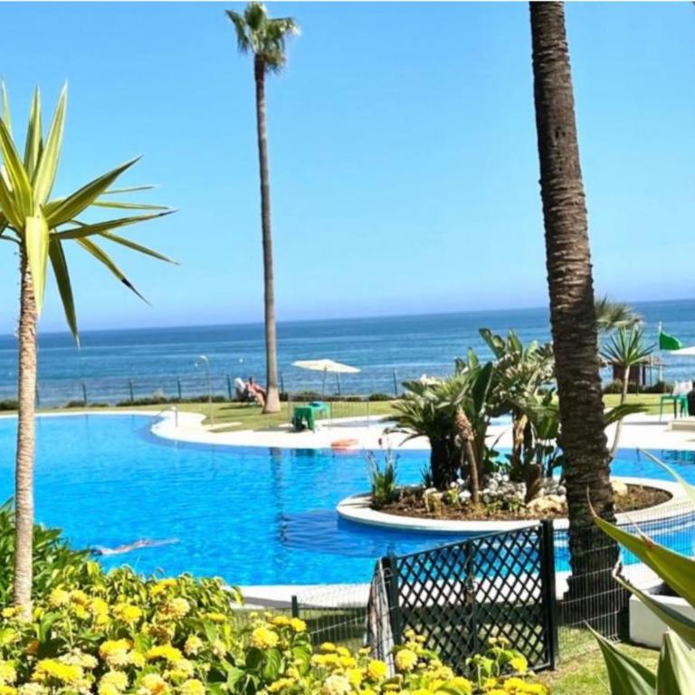 MI CAPRICHO 12 - Luxury Beachfront Apartment- Costa del Sol - Three-Bedroom Apartment - 19