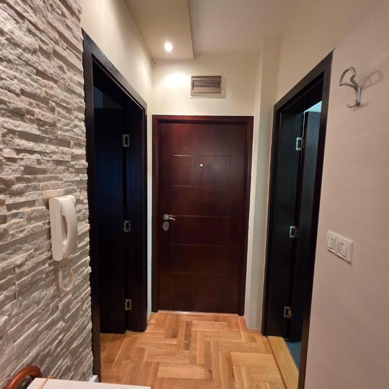 Central Point Stay - Apartman sa 1 Spavaćom Sobom - 12