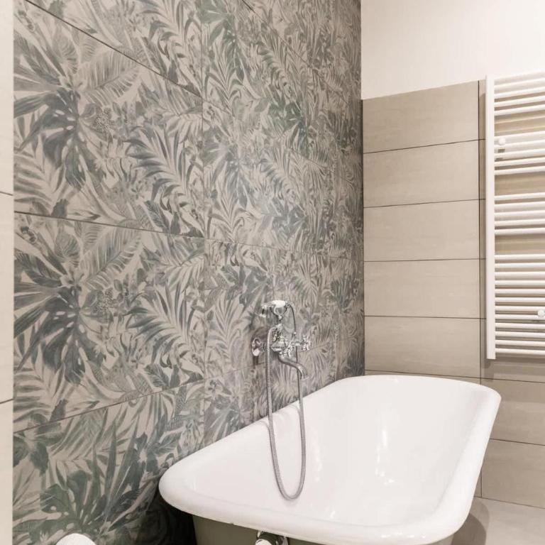 Top Location - walk to Navona Pantheon and Vatican - Apartment - 9