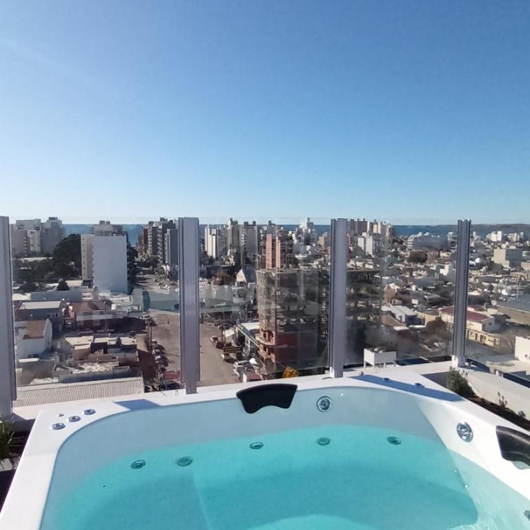 Ramada Residences by Wyndham Puerto Madryn CQ Gales - One-Bedroom King Apartment - Mobility Accessible with Sofa Bed/Non-Smoking - 8