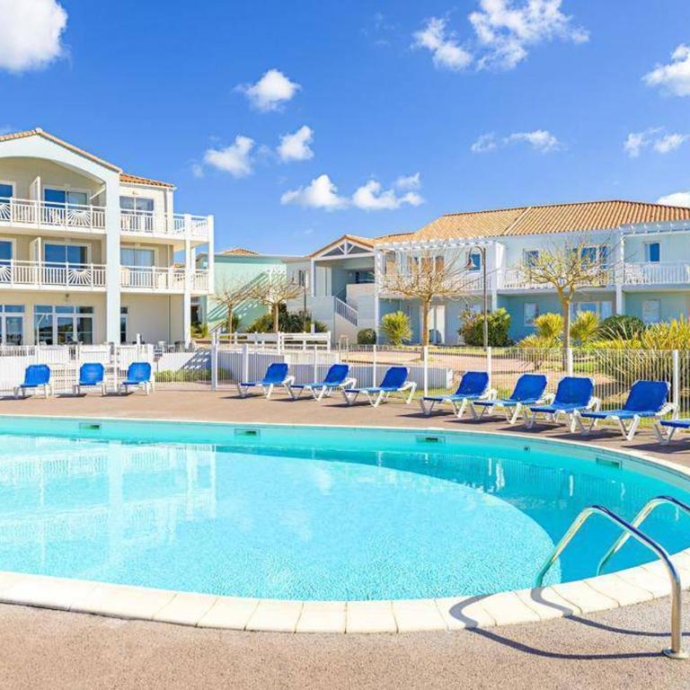 L'Estran - Two-Bedroom Apartment - 1