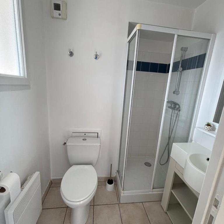 L'Estran - Two-Bedroom Apartment - 11