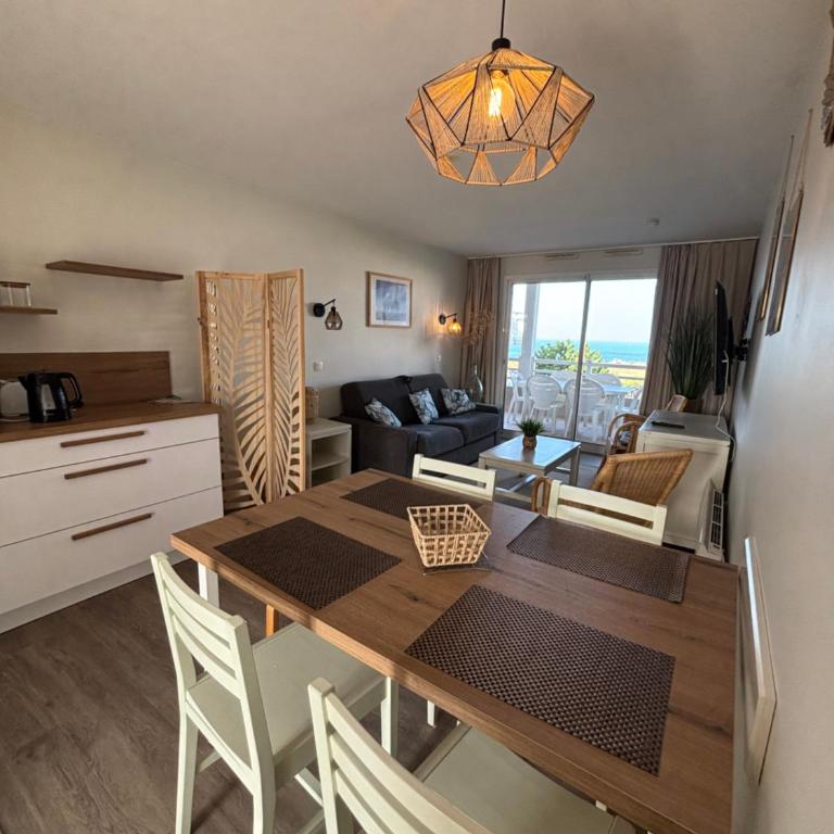 L'Estran - Two-Bedroom Apartment - 5