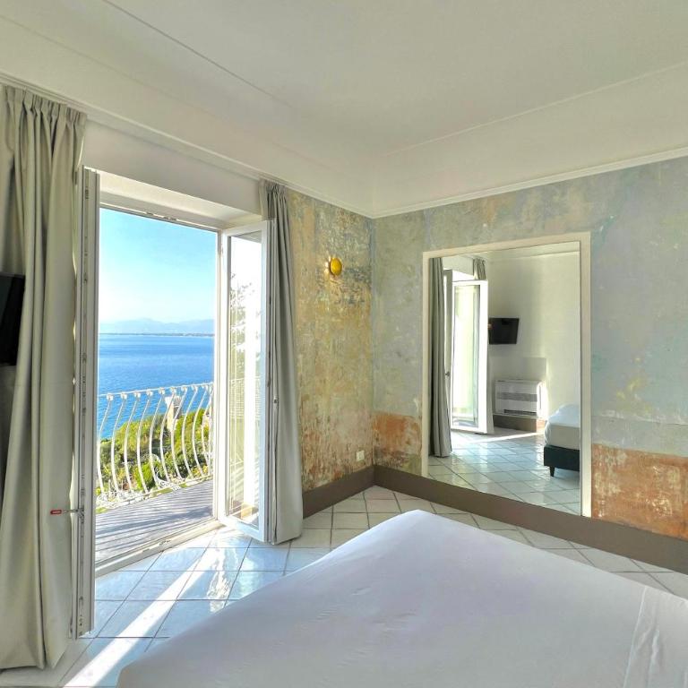 Borgo dei Saraceni - Domus Indomita - Camera Matrimoniale con Vista Mare - 16