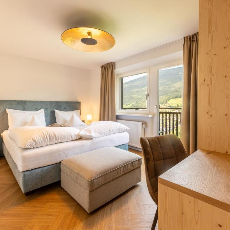Boutique Hotel Pradell - Camera King con Vista Montagne - 2
