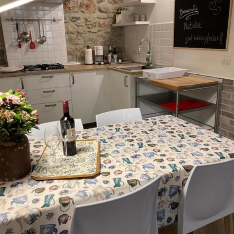 Tiny House in the center - Studio-Apartment - 4