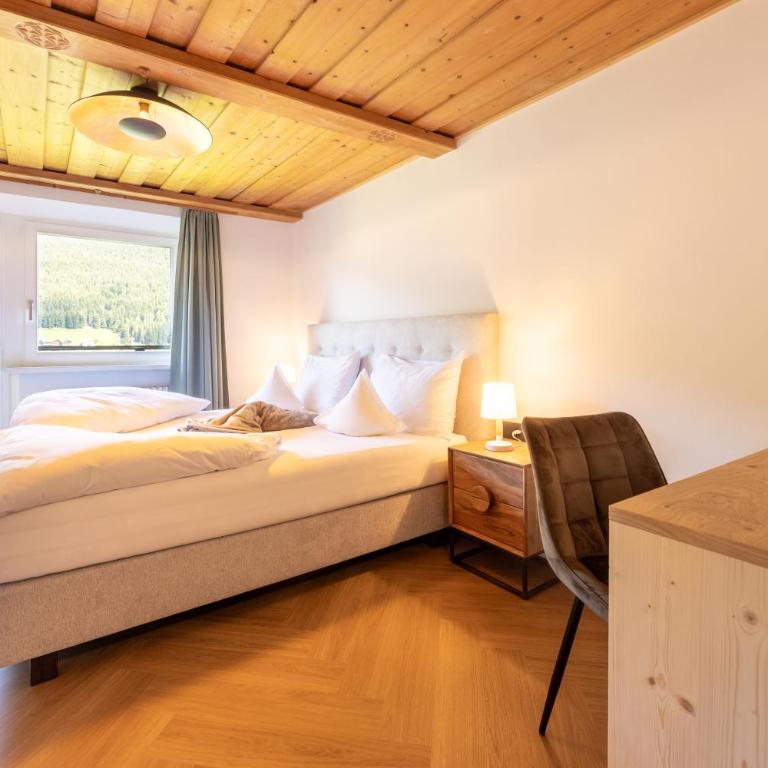 Boutique Hotel Pradell - Camera Matrimoniale Economy - 9