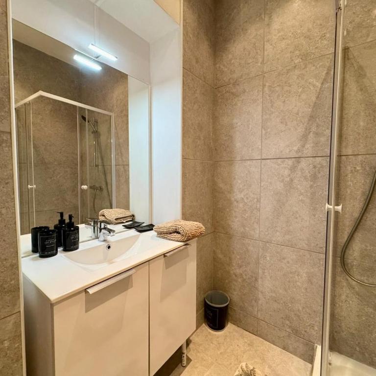 Suite Madeleine - Cœur Historique - Appartement 1 Chambre - 27