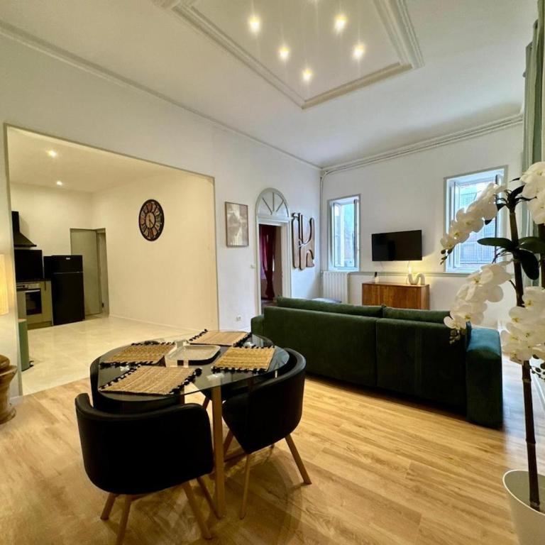 Suite Madeleine - Cœur Historique - Appartement 1 Chambre - 44