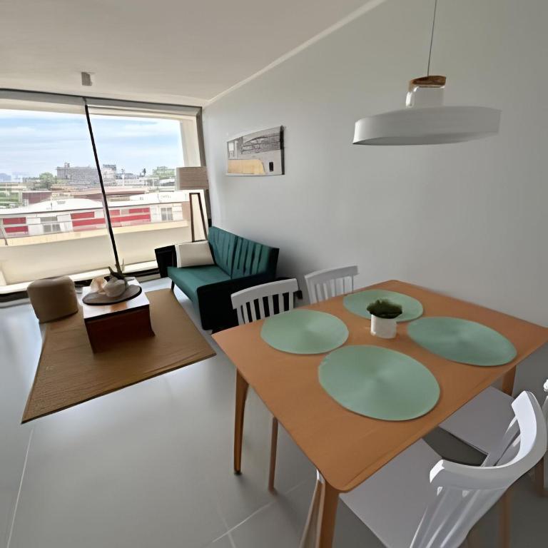 Depto Céntrico + Metro • 2D / 1B • 4 Pax - Apartamento de 2 dormitorios con vistas al jardín - 21
