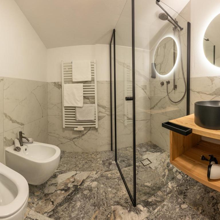 Boutique Hotel Pradell - Camera King Deluxe - 10