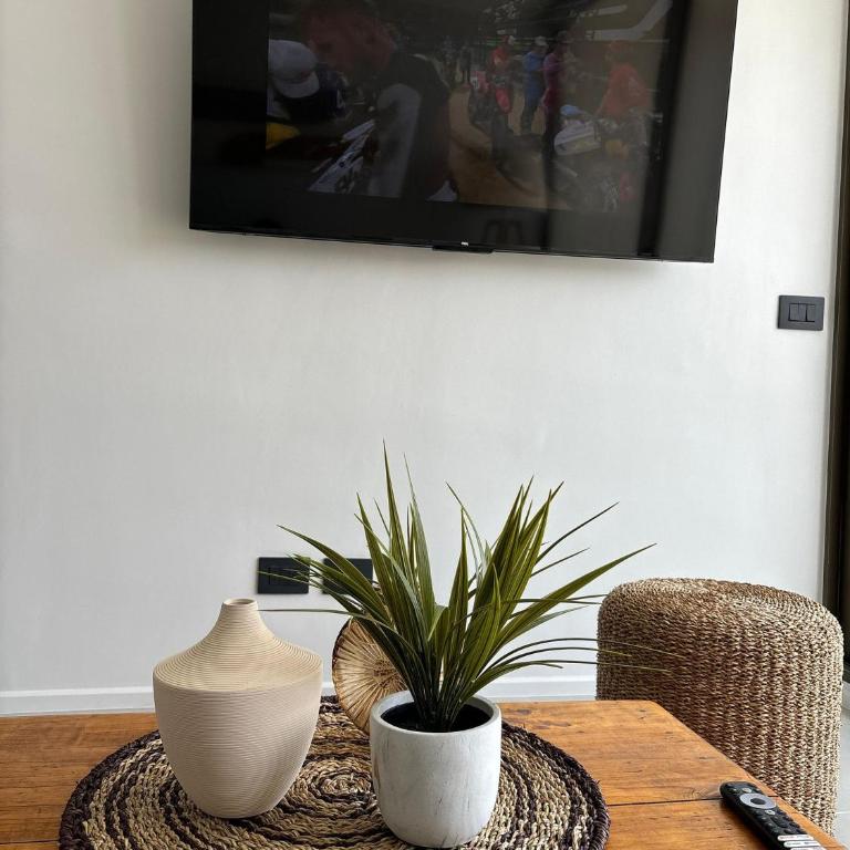 Depto Céntrico + Metro • 2D / 1B • 4 Pax - Apartamento de 2 dormitorios con vistas al jardín - 12