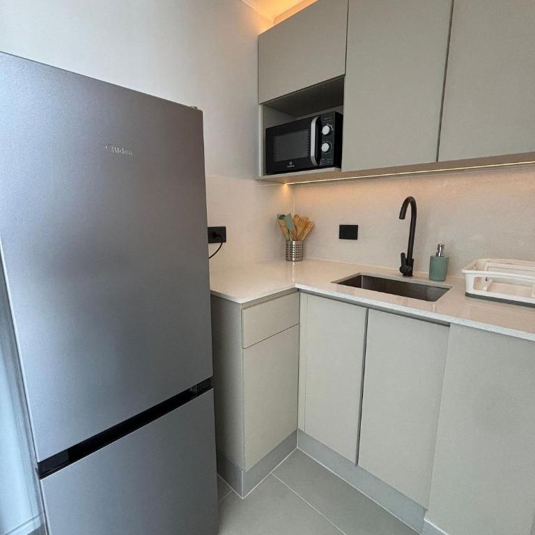 Depto Céntrico + Metro • 2D / 1B • 4 Pax - Apartamento de 2 dormitorios con vistas al jardín - 13