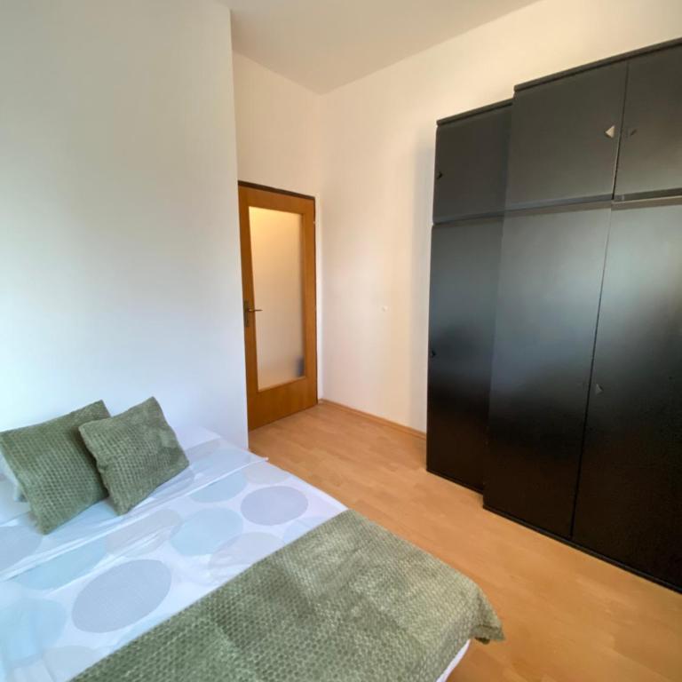 Apartment Hadi - Two-Bedroom Apartment - 5