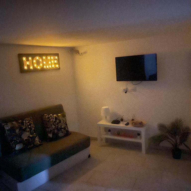 Opera House - One-Bedroom Apartment - 17