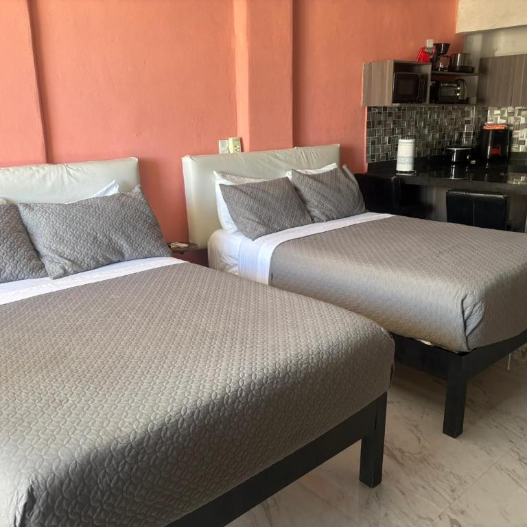 Cancun Plaza Condo Mexico - Studio Apartment with Sea View - 99