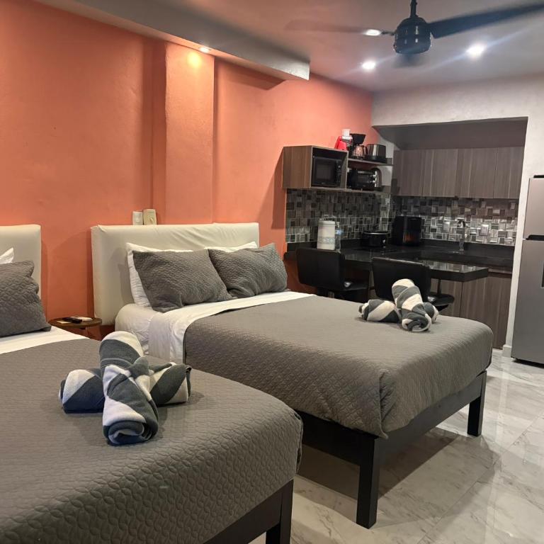 Cancun Plaza Condo Mexico - Studio Apartment with Sea View - 88