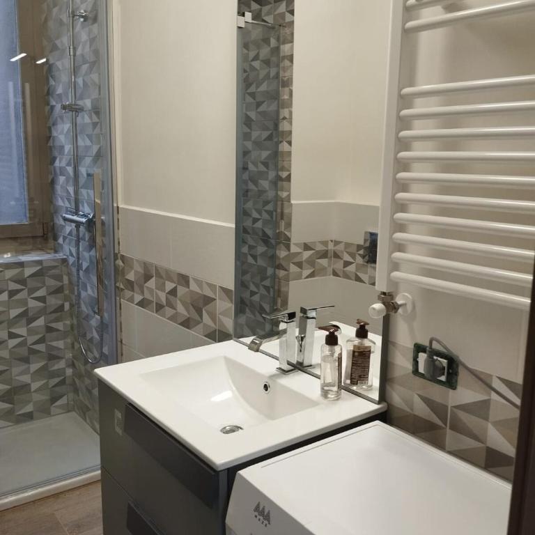 Glicine - Two-Bedroom Apartment - 9