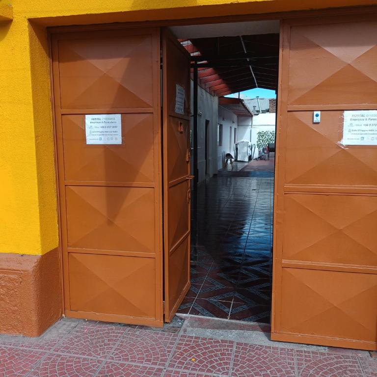 Hostal O'Higgins - Quadruple Room with Private Bathroom - 19