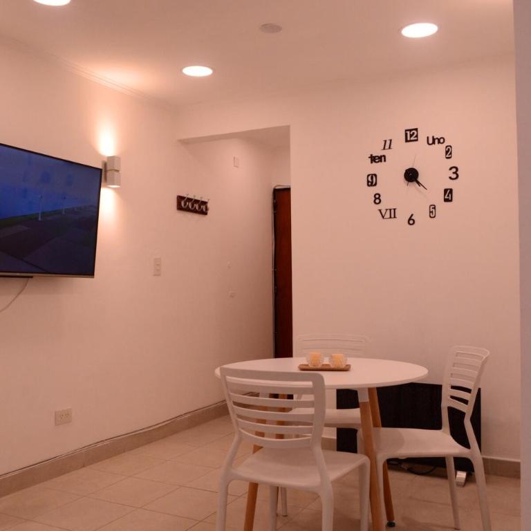 JULIAMAR - a metros de la playa y del centro MDQ - Apartamento Estudio - 1 cama doble - 12