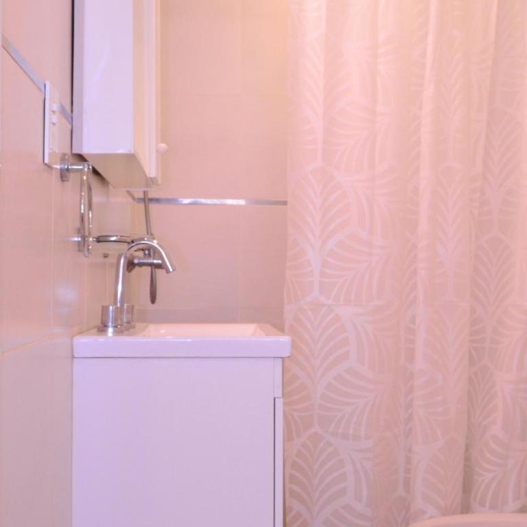 JULIAMAR - a metros de la playa y del centro MDQ - Apartamento Estudio - 1 cama doble - 14