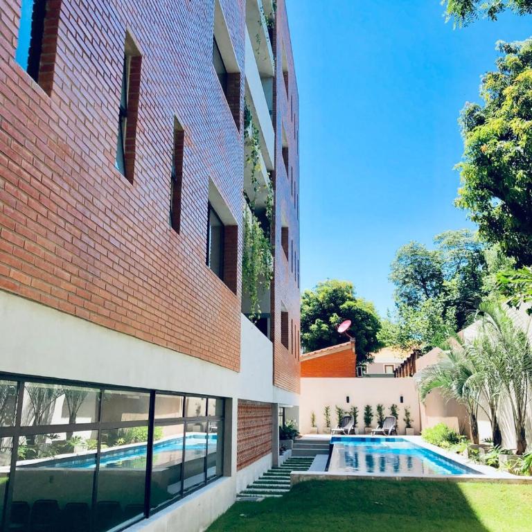 Modern 265m2 Flat BBQ Pool Gym - Three-Bedroom Premium Apartment - 19